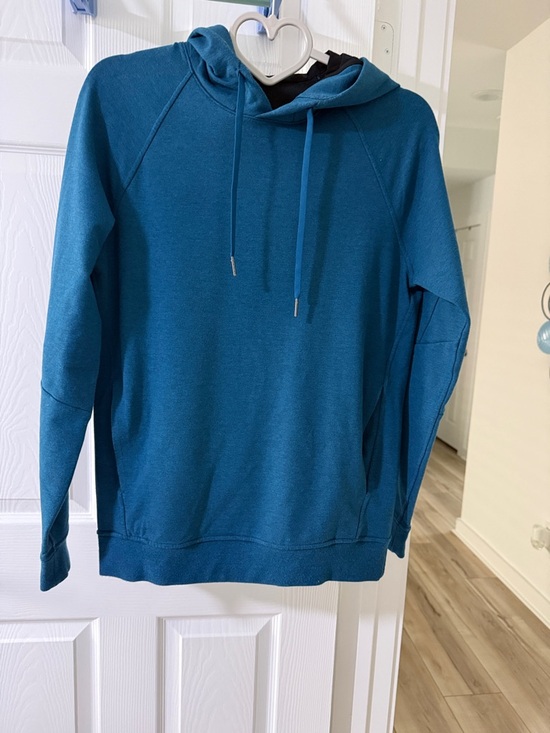 lululemon athletica Other - Lululemon Black/Teal Hoodie - Casual Comfort